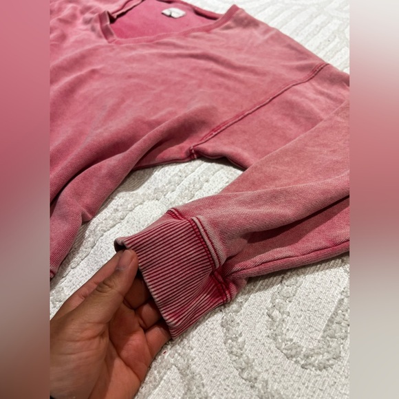 American Eagle Oversized V-neck Pullover 💖 - Picture 4 of 6